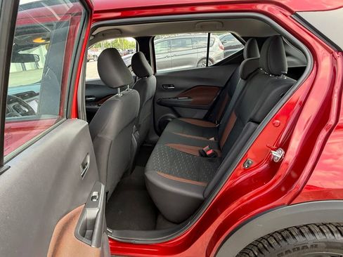 Used 2023 Nissan Kicks SR FWD image 14