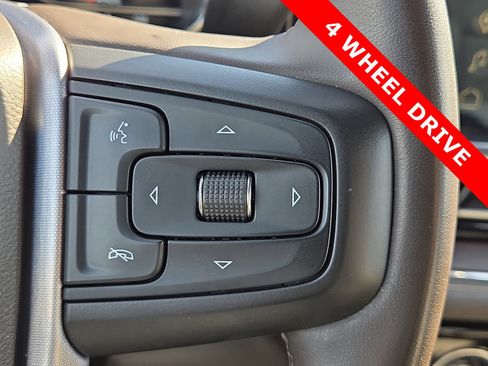 Used 2023 GMC Sierra 1500 SLT image 22