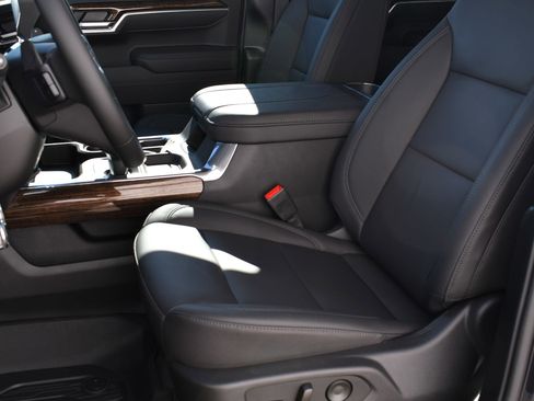 New 2026 GMC Sierra 1500 Elevation w/ Elevation Premium Package image 27