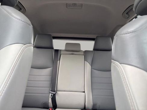 Used 2021 Toyota RAV4 XLE Premium FWD image 24