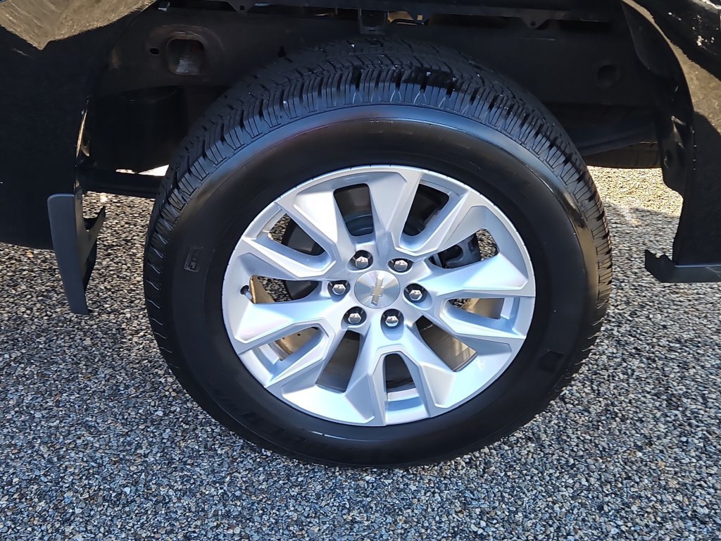 Used 2022 Chevrolet Silverado 1500 Custom AWD/4WD image 8