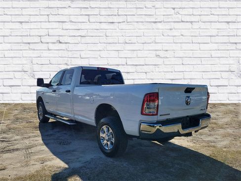 Used 2024 RAM 2500 Big Horn image 3