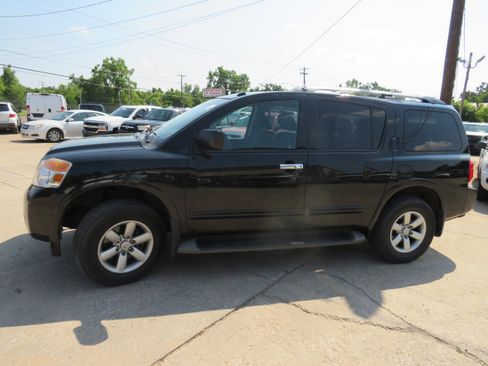 Used 2015 Nissan Armada SV image 30