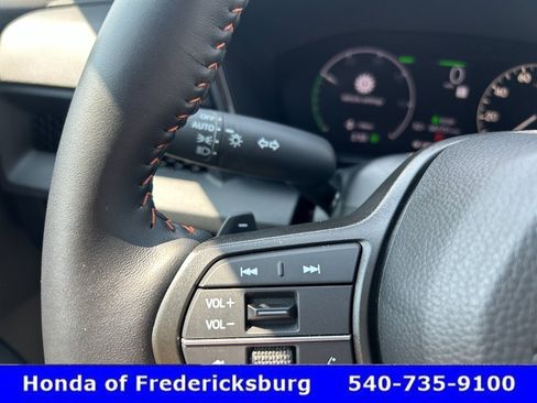 Used 2026 Honda CR-V Sport image 18