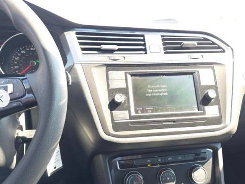 Used 2019 Volkswagen Tiguan S w/ Driver Assistance Package AWD/4WD image 23