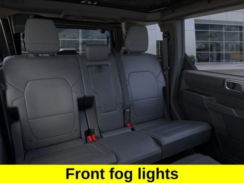 New 2025 Ford Bronco Badlands image 12