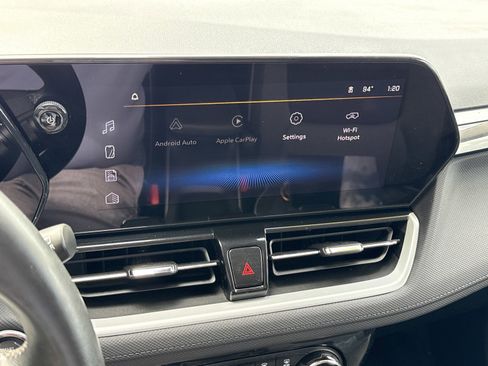 Used 2024 Chevrolet TrailBlazer LT w/ LT Cold Weather Package image 21