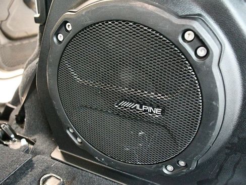 Used 2021 Jeep Wrangler Sport w/ Sun And Sound Package image 87