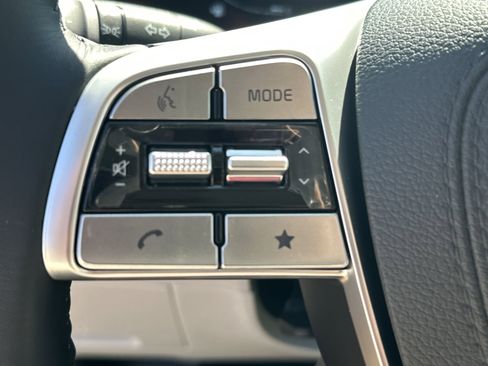 New 2025 Kia Telluride S image 20