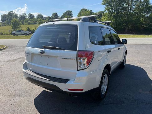 Used 2010 Subaru Forester 2.5X AWD/4WD image 7