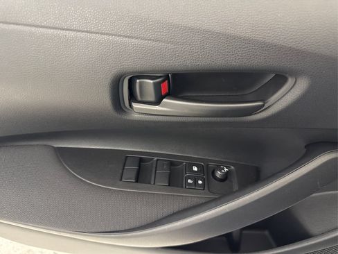 Used 2026 Toyota Corolla LE FWD image 37