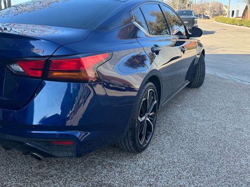 Used 2024 Nissan Altima 2.5 SR image 4