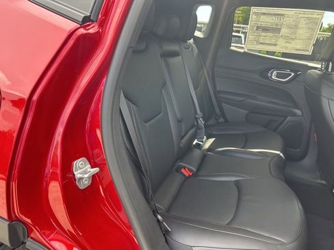 New 2025 Jeep Compass Trailhawk w/ Trailhawk Elite Group image 28