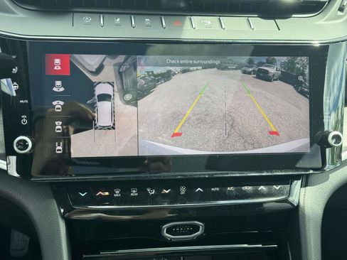 Used 2026 Jeep Grand Cherokee Limited AWD/4WD image 26