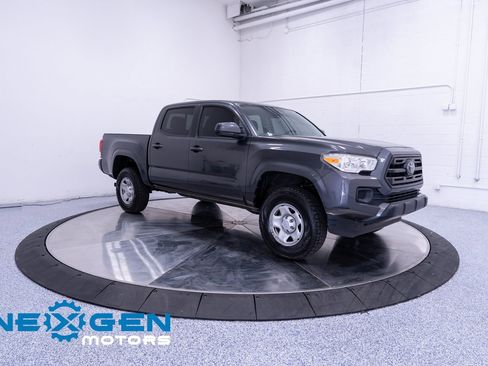 Used 2019 Toyota Tacoma SR image 53