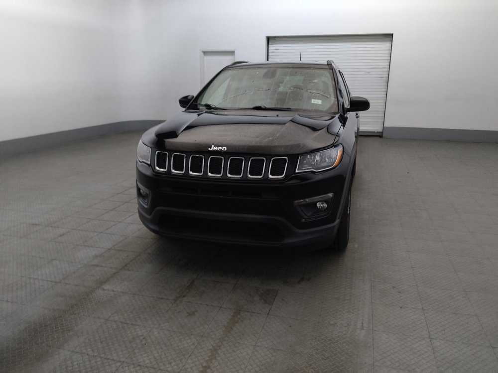 Used 2019 Jeep Compass Latitude FWD image 15
