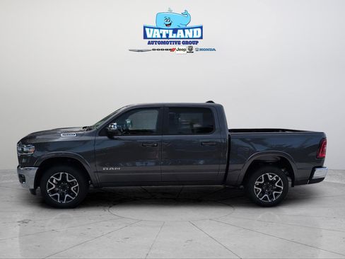 New 2026 RAM 1500 Laramie AWD/4WD image 4