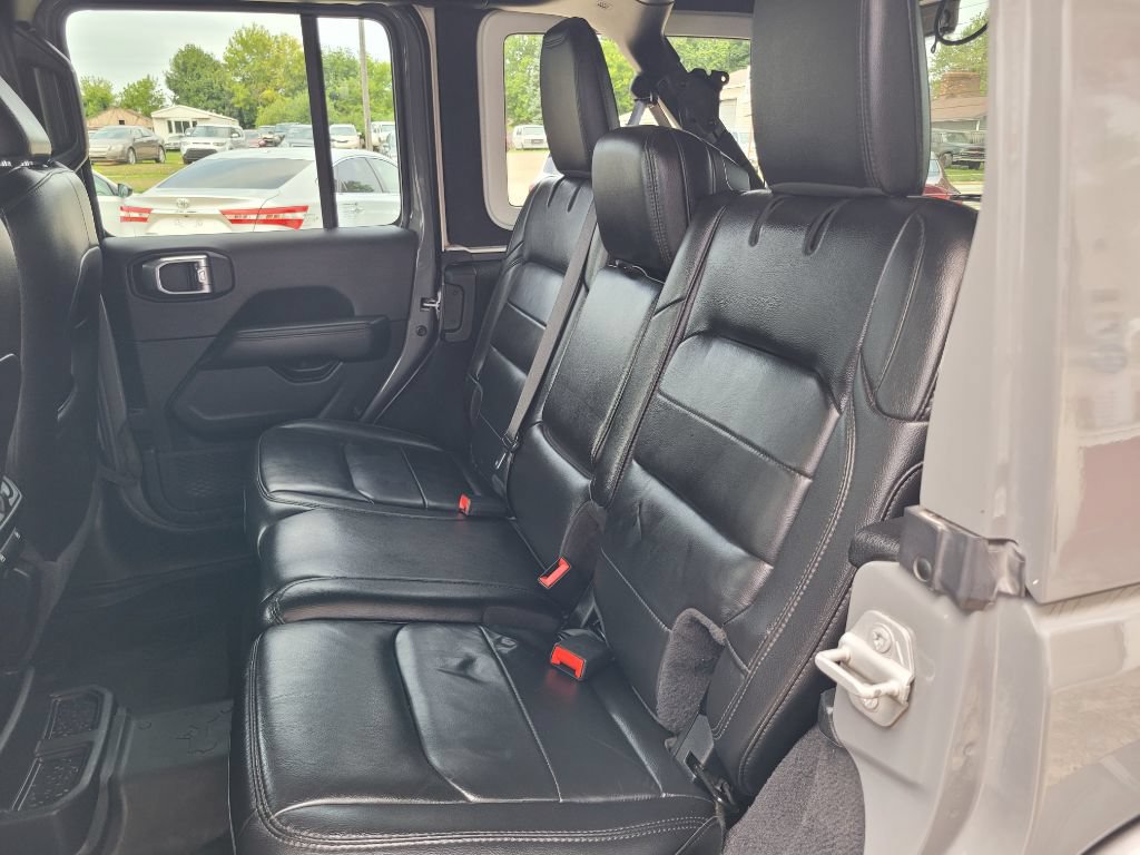 Used 2021 Jeep Wrangler Unlimited Sahara AWD/4WD image 41