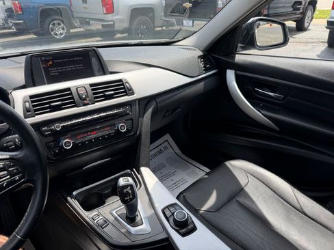 Used 2013 BMW 328i xDrive Sedan AWD/4WD image 21