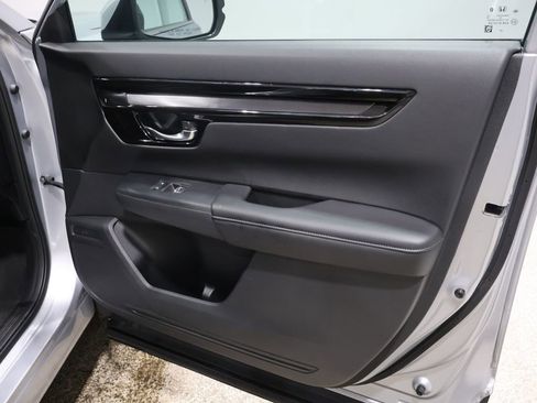 Used 2025 Honda CR-V EX-L image 26