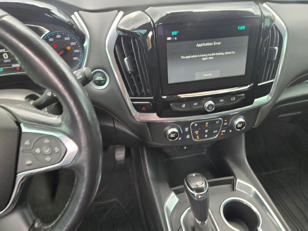 Used 2019 Chevrolet Traverse RS w/ LPO, 'HIT The Road' Package AWD/4WD image 23