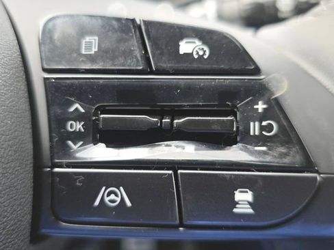 New 2026 Hyundai Elantra SEL Sport image 17