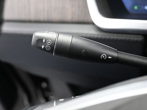 Used 2013 Tesla Model S Performance image 18