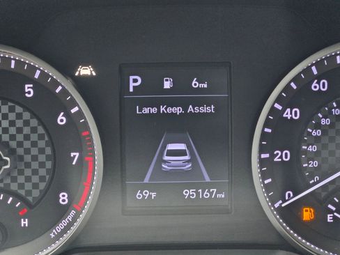 Used 2019 Hyundai Elantra Value Edition w/ Cargo Package FWD image 30