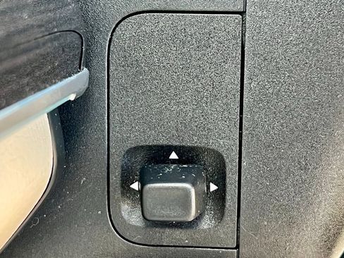 Certified 2022 Mercedes-Benz GLS 450 4MATIC image 41