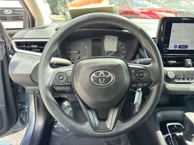 Used 2023 Toyota Corolla LE FWD image 14