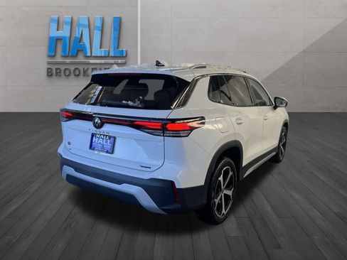 New 2026 Volkswagen Tiguan SE image 5