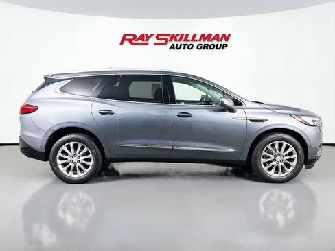 Used 2020 Buick Enclave Premium w/ Surround and Sites Package FWD image 8