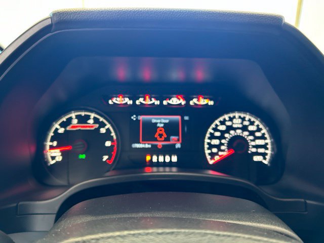 Used 2019 Ford F150 XLT w/ Equipment Group 302A Luxury AWD/4WD image 16