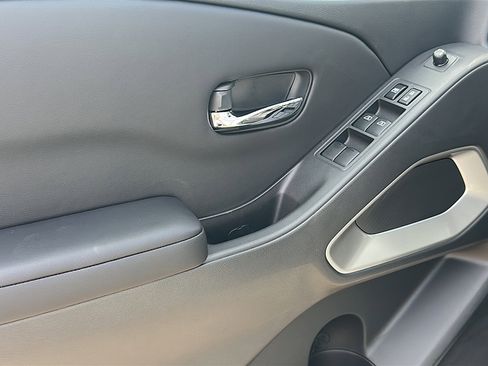 New 2026 Nissan Frontier SV w/ SV Convenience Package image 13