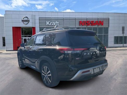 New 2025 Nissan Pathfinder Platinum w/ Cargo Package image 5