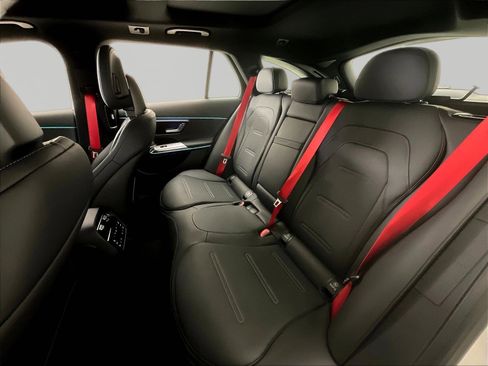 New 2026 Mercedes-Benz E 53 AMG 4MATIC Sedan image 17