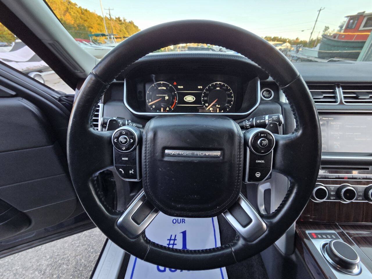 Used 2015 Land Rover Range Rover Supercharged AWD/4WD image 22