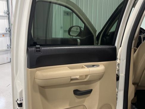 Used 2011 Chevrolet Silverado 1500 LT w/ All-Star Edition image 25