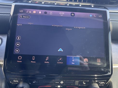 Used 2023 Jeep Grand Cherokee L Limited w/ Black Appearance Package image 28