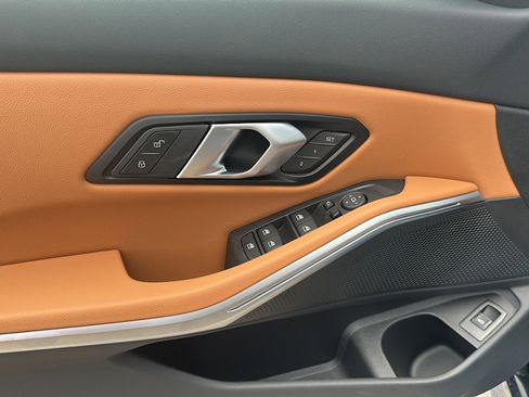 New 2025 BMW 330i Sedan w/ Premium Package image 13