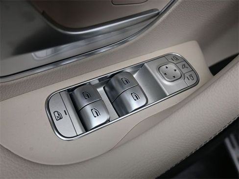 New 2026 Mercedes-Benz GLE 450 4MATIC image 21