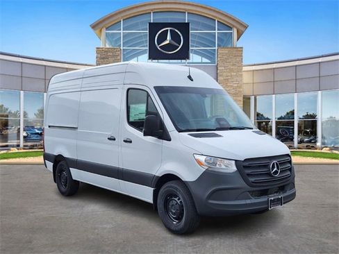 New 2025 Mercedes-Benz Sprinter 2500 image 6