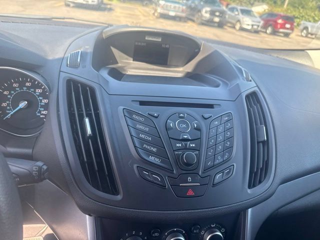 Used 2015 Ford Escape SE AWD/4WD image 17
