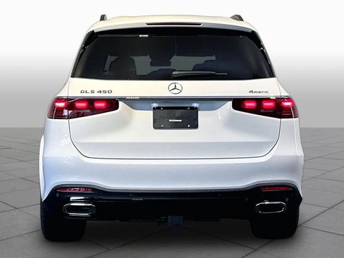 New 2026 Mercedes-Benz GLS 450 4MATIC image 4