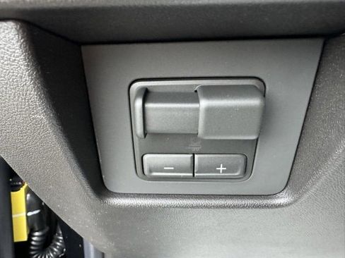 New 2026 GMC Canyon Denali w/ LPO, Denali Black Edition image 23