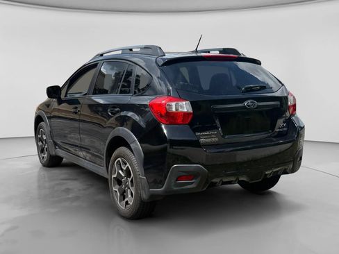 Used 2014 Subaru Crosstrek 2.0i Premium AWD/4WD image 3