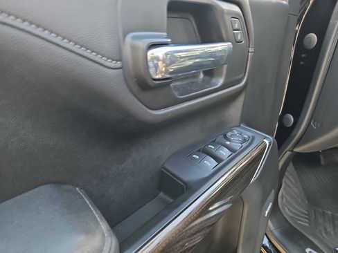 Used 2020 Chevrolet Silverado 1500 LT Trail Boss AWD/4WD image 21