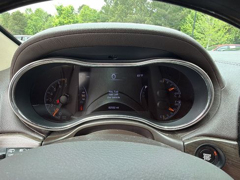 Used 2020 Jeep Grand Cherokee Overland w/ Trailer Tow Group IV RWD image 29