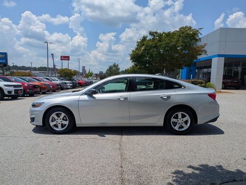 Used 2020 Chevrolet Malibu LS FWD image 5