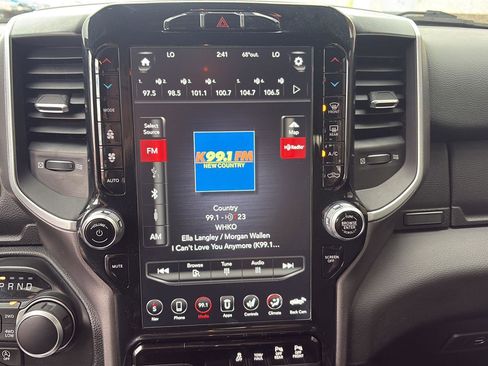 Used 2021 RAM 1500 Big Horn AWD/4WD image 13